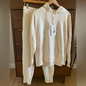 NWT Fabletics Cream Daria Jogger Set